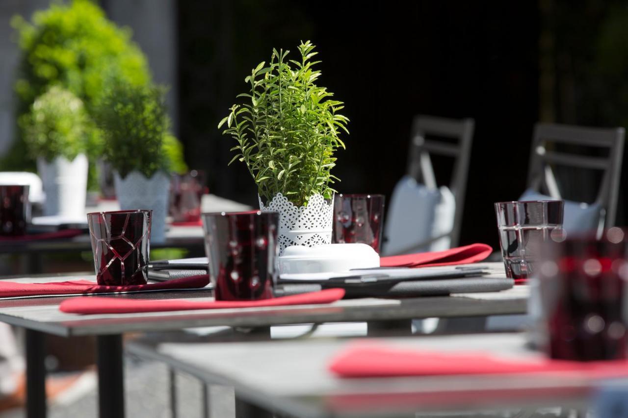 Hotel De La Cigogne Geneva Ngoại thất bức ảnh Restaurant