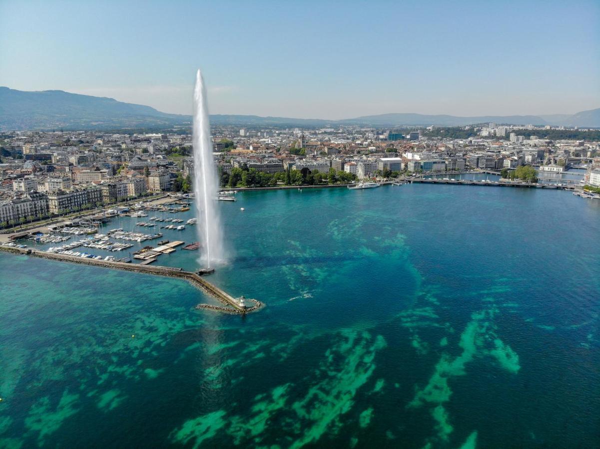 Hotel De La Cigogne Geneva Ngoại thất bức ảnh The Jet d'Eau in Geneva