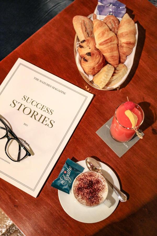 Hotel De La Cigogne Geneva Ngoại thất bức ảnh Success Stories Magazine