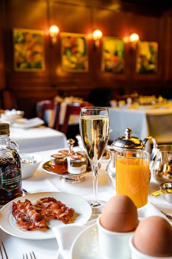 Hotel De La Cigogne Geneva Ngoại thất bức ảnh Champagne and orange juice